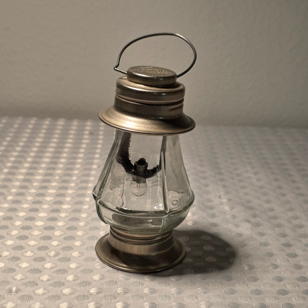 Vintage Bond Pla-Mate Miniature Electric Lantern Flashlight Glass Globe Silver